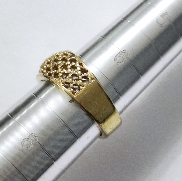 Vintage Filigree Open Weave Wide band ring sz 7 - Picture 5 of 6